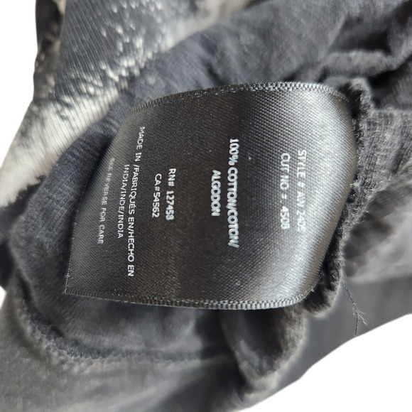 Affliction Size XS Women's Black Gray Distressed Burnout Graphic V-Neck Crop Top - Picture 9 of 12